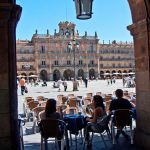Studenti della Estudio Sampere Salamanca in piazza