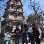 Gli studenti della Hutong Shanghai in visita all'orto botanico