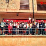 Studenti davanti la scuola Estudio Sampere Salamanca