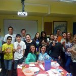 Estudio Sampere Salamanca students have a dinner party