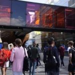 Gli studenti della SBC Oxford Summer College durante un'escursione