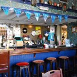 Un tipico pub di Dunmore East, Irlanda