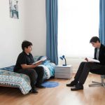 Una stanza singola dell'alloggio dell'Institut Monte Rosa