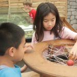 Gli studenti del programma estivo dell'Institut Monte Rosa giocano