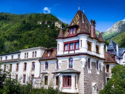 study learn english french language school summer camp Institut Monte Rosa Switzerland children teenagers