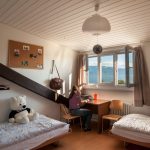 Una stanza doppia dell'alloggio del programma estivo Leadership della Champittet 