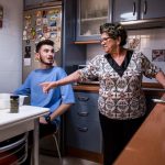 Una famiglia ospitante del programma per ragazzi CLIC Cádiz