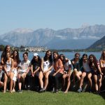 Gli studenti dei Village Camps Zell am See sul lago