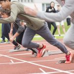 Gli studenti dell'Institut auf dem Rosenberg Summer Camp durante degli allenamenti di atletica