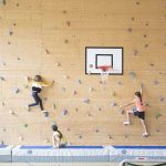 La palestra e la parete da scalata della Hochalpines Institut Ftan