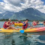 Gli studenti del Campo Estivo Les Elfes vanno in kayak