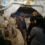 DILIT IH Rome students visit a church with a nativity scene