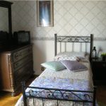 Single bedroom in the DILIT IH Rome host family accommodation