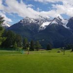 Vista dei campi sportivi della Hochalpines Institut Ftan