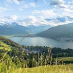 Vista del lago Zell in Zell am See, Austria