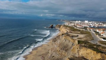 corso-programma-in-inglese-surf-avventura-sport-bambini-ragazzi-giovani-village-camps-santa-cruz-portugal