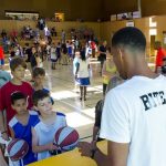 Il campo da basket del campus della École Chantemerle Summer Camp 