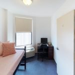 Una stanza singola dei dormitori della Rennert Summer Plus! New York Brooklyn College - New York. Usa