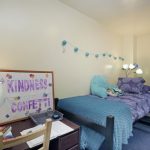 Una stanza singola dei dormitori della Rennert Summer Plus! New York Brooklyn College - New York. Usa