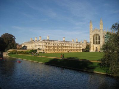 summer-boarding-courses-sbc-cambridge-clare-college-corso-programma-estivo-business-affari-leadership-relazioni-internazionali-giurisprudenza-medicina-ragazzi-giovani