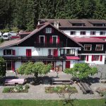 L'edificio principale della École Chantemerle Summer Camp 