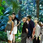 Gli studenti della Malaca Instituto Master Class visitano un giardino botanico