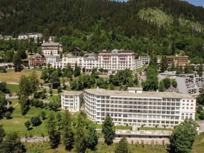 study-learn-english-french-german-language-summer-school-Swiss-Language-Club-Leysin-Swiss-Education-Academy-Switzerland-children-teenagers-15