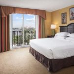 Una stanza singola dell'hotel della TLA Teen Summer Program