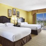 Una stanza doppia dell'hotel della TLA Teen Summer Program