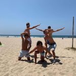 Gli studenti della TLA Fort Lauderdale Teen Summer Program in spiaggia
