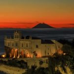 Tramonto sull'isola di Stromboli
