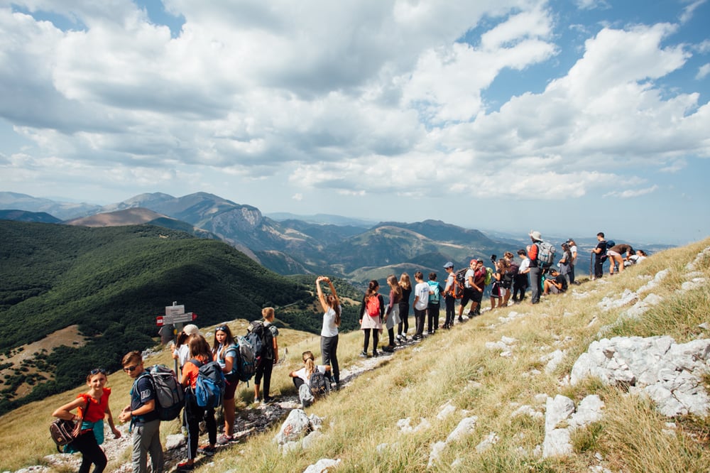 english language summer school alphabet international outdoor exploration adventure camp children teenagers umbria italy