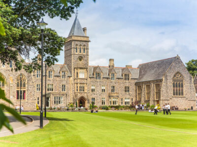 learn study english language course Taunton Summer School camp children teenagers England UK