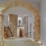 Il Patio interno in stile arabo della scuola Espanole Ih Valencia