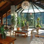 Una sala interna dell'edificio del campus degli Oxford International Camps nei Piani di Luzza - Dolomiti