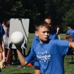 Gli studenti della friLingue Schwarzsee Summer Camp fanno dei giochi