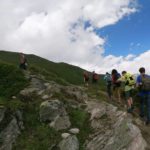 Gli studenti della friLingue St. Bernard Summer Camp durante un'escursione in montagna