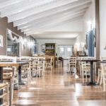 La sala pranzo della Cascina il Faggio