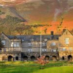 Una foto al tramonto del Sedbergh Campus 