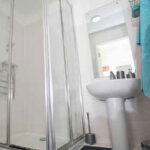 Un bagno del St. Ebbes Student Residence