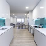 La cucina dell'Heyday Residence City