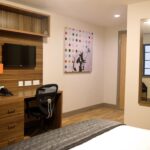 Britannia Study Hotel room