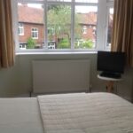 English in York School homestay bedroom
