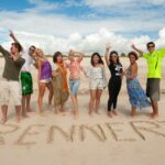 Rennert International Miami school students on the beach