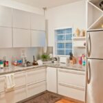 Rennert Miami School West Avenue Apartment kitchen