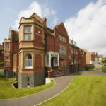 Earlscliffe campus