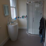 Earlscliffe residence bathroom
